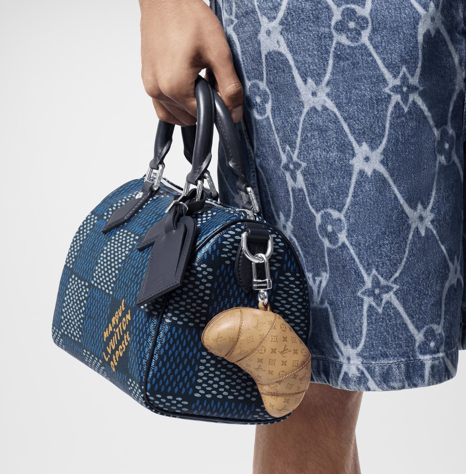 すぐ届く＊国内発送【Louis Vuitton】LV クロワッサン ポーチ (Louis