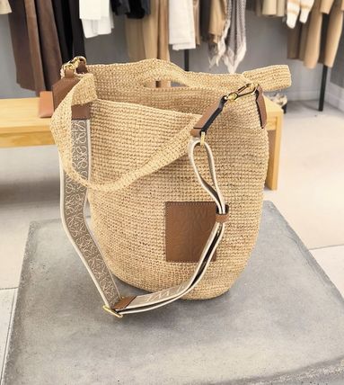 LOEWE Anagram(ロエベ アナグラム) かごバッグ(レディース) - ブランド