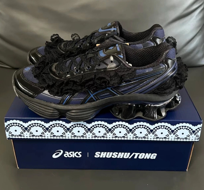 Asics x Shushu Tong】Gel-Kinetic Fluent Blue コラボ 22-27 (asics