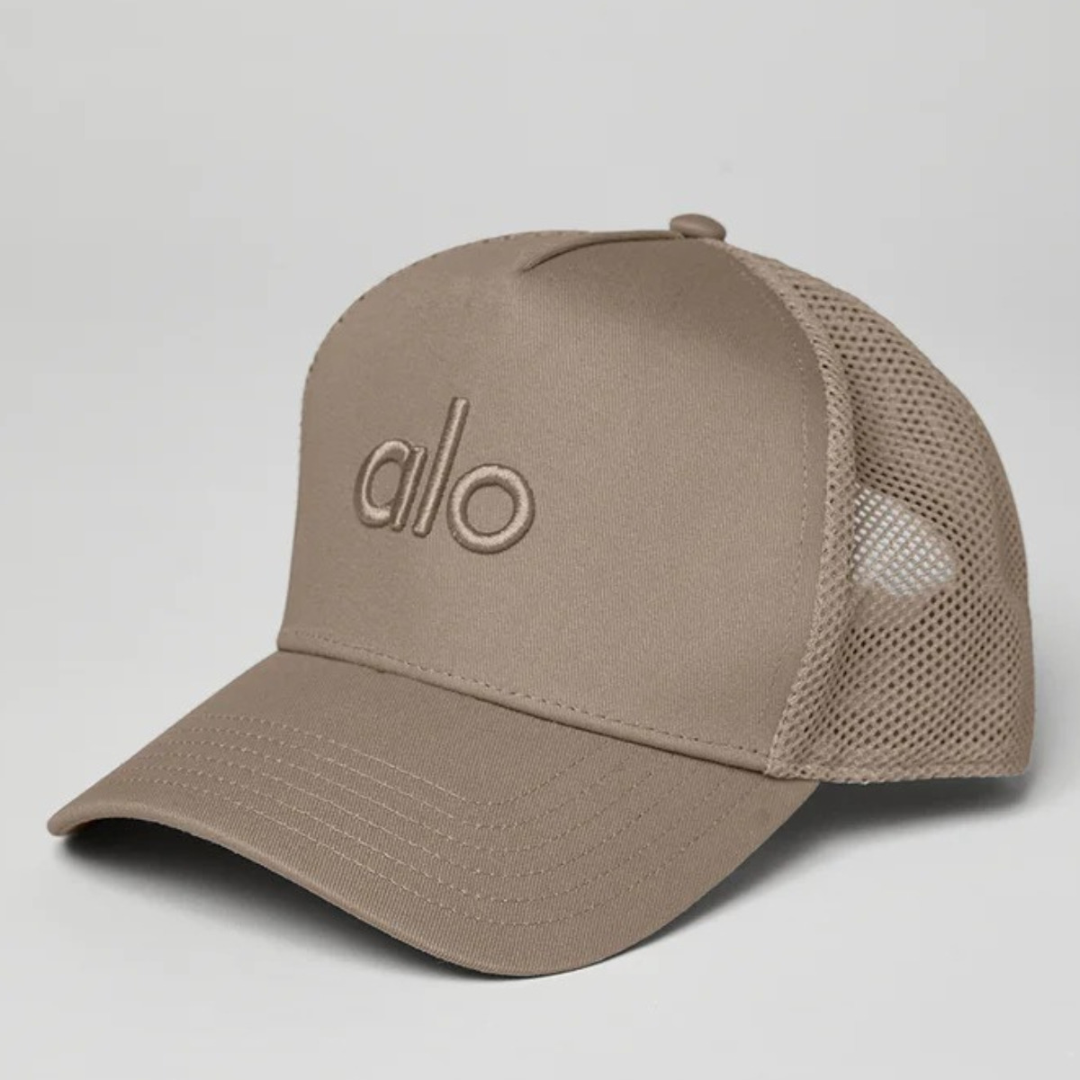 国内送関税込】alo District Trucker Hat メッシュ キャップ (ALO Yoga