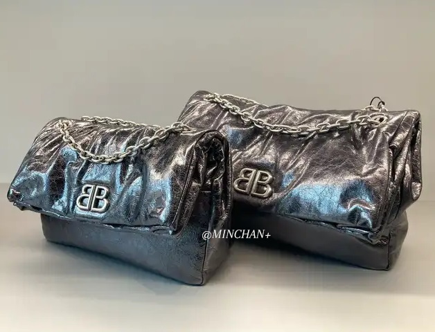 BALENCIAGA】Monaco Medium Chain Bag チェーンバッグ (BALENCIAGA