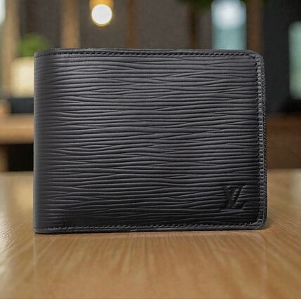 ブラック（黒）系 Louis Vuitton EPI(ルイヴィトン エピ) 折りたたみ