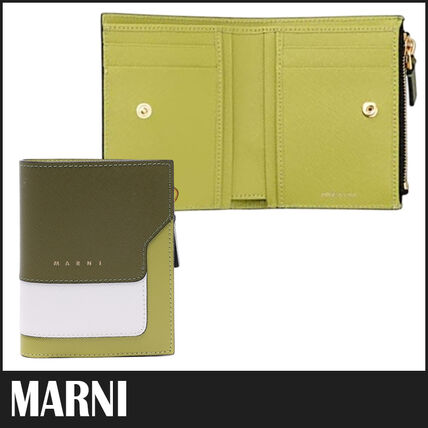 グリーン（緑）系 MARNI(マルニ) 折りたたみ財布(レディース