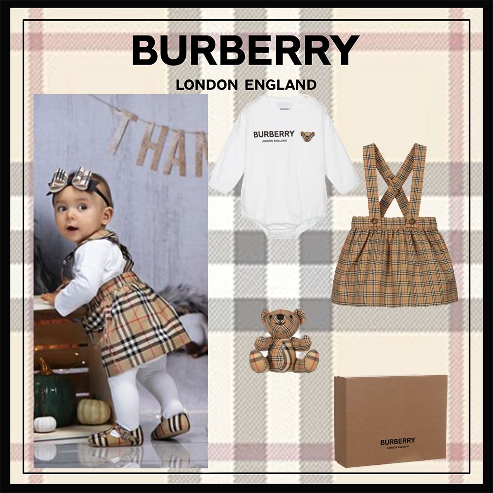 新品】BURBERRY ベビー服 3点セット xxs ロンパース スタイ 帽子 新品