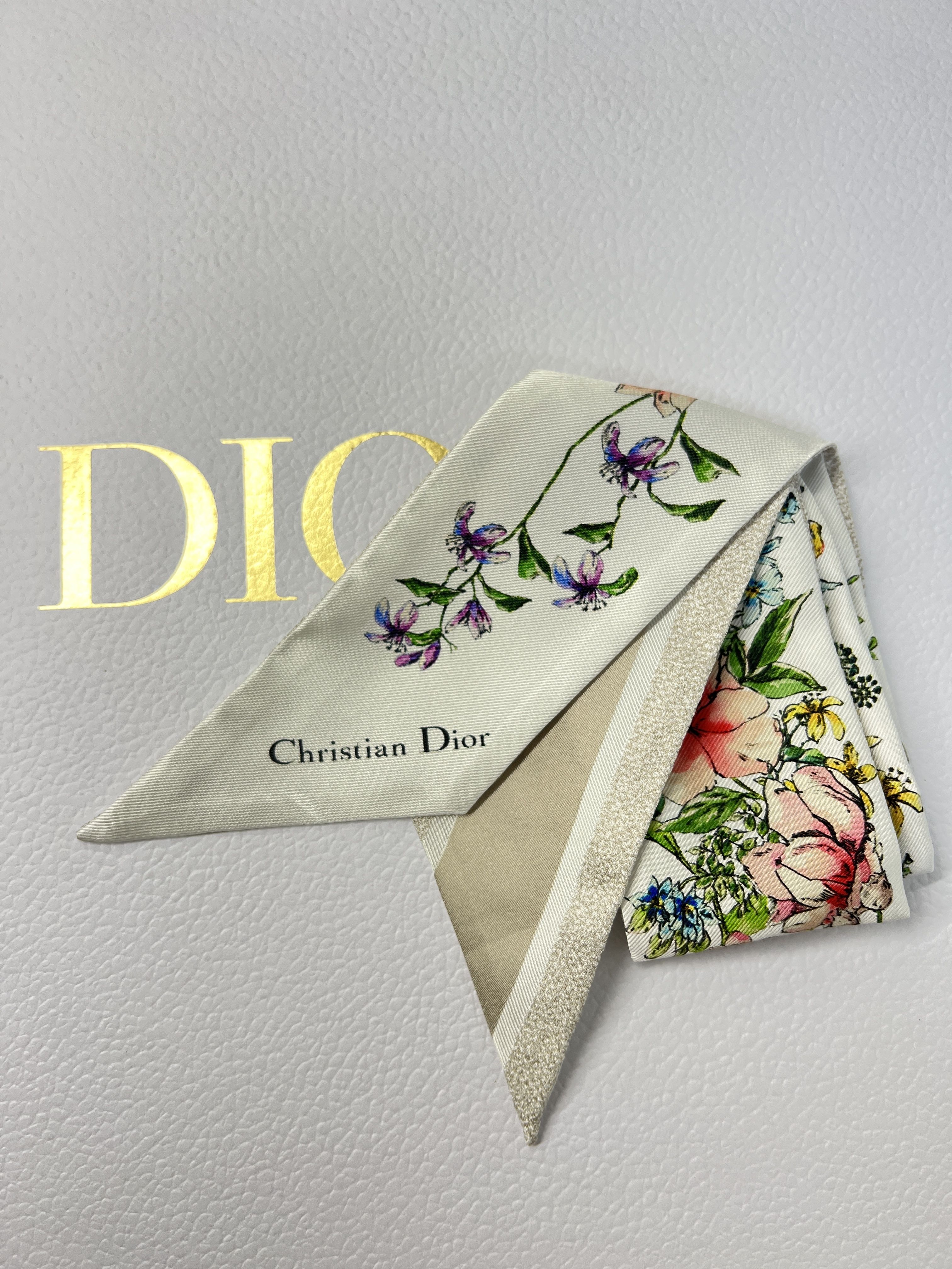 すぐ届く！Dior ディオール D-FLORAL ミッツァ スカーフ シルク (Dior