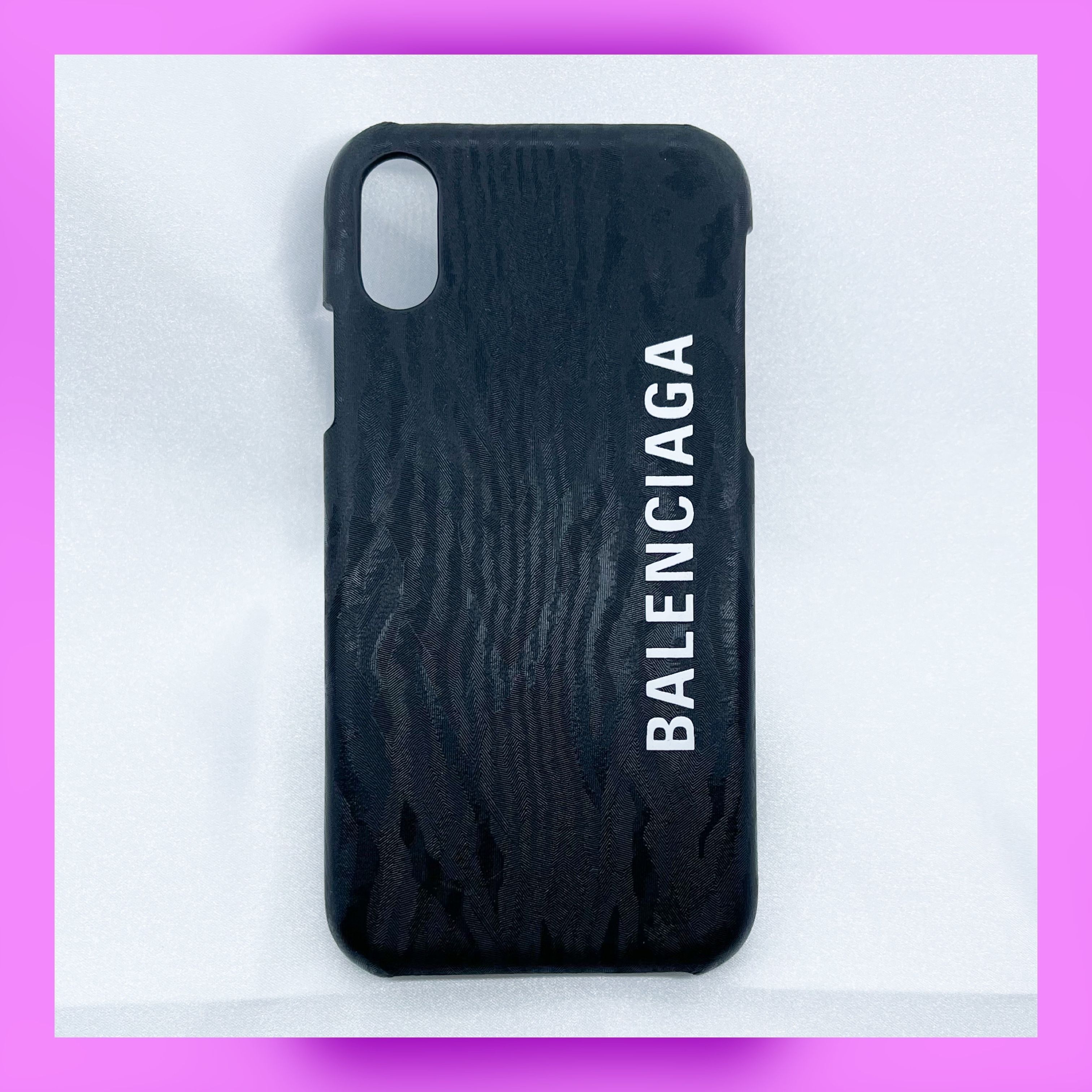 国内即発】BALENCIAGA ☆ iphoneX & XS☆レザーケース☆黒×白