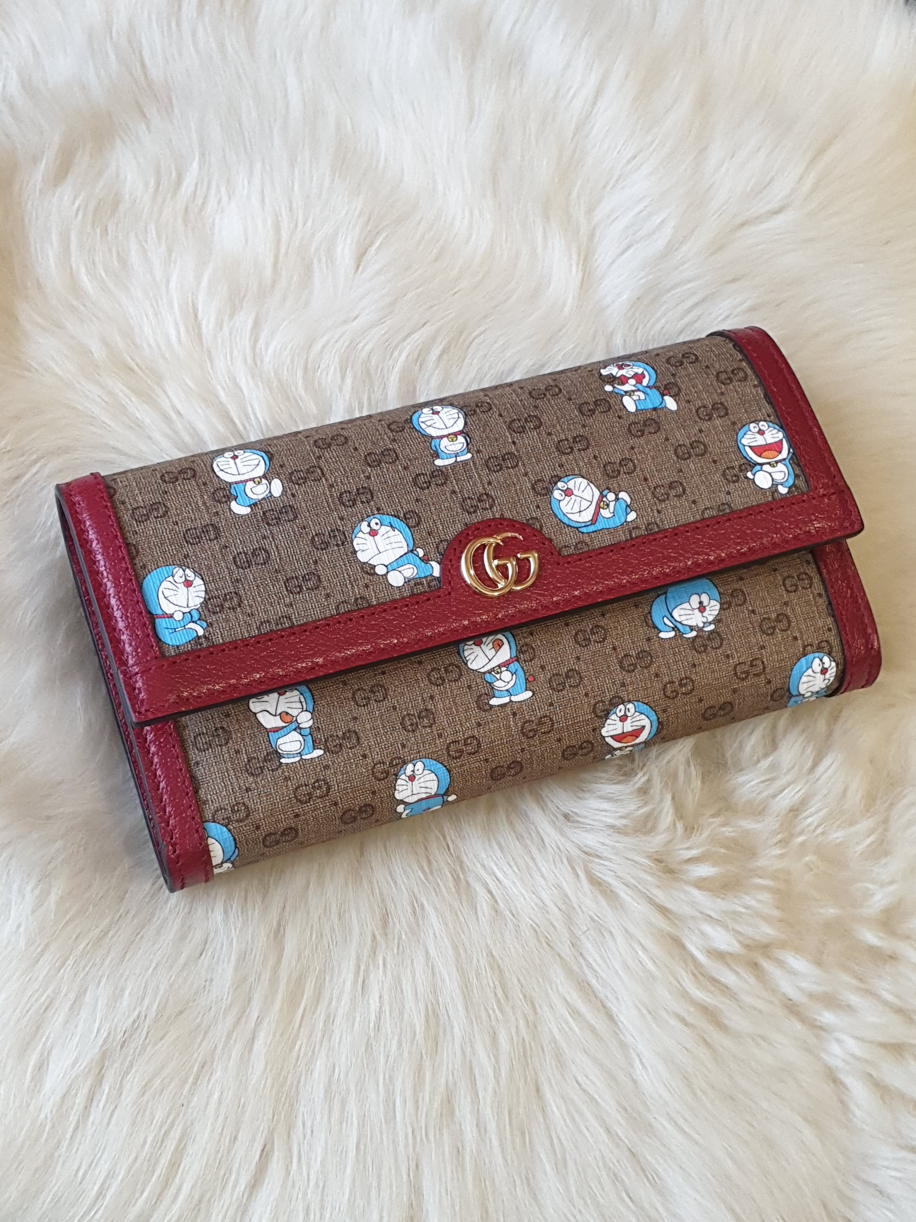 GUCCI2つ折り長財布♪GGドラえもんプリント♪ボルドー (GUCCI/長財布