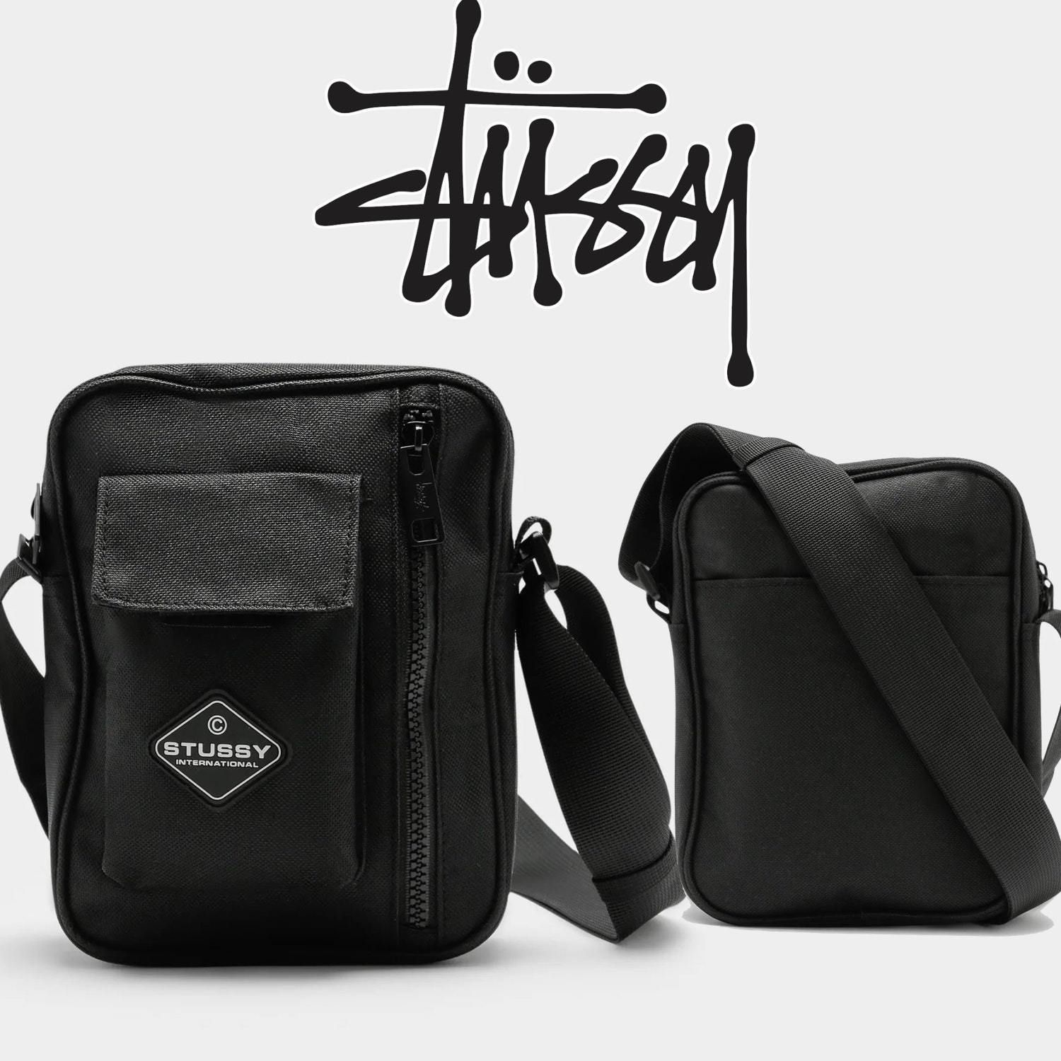 送料追跡込 [STUSSY] Workgear Pocket Bag メッセンジャーバッグ