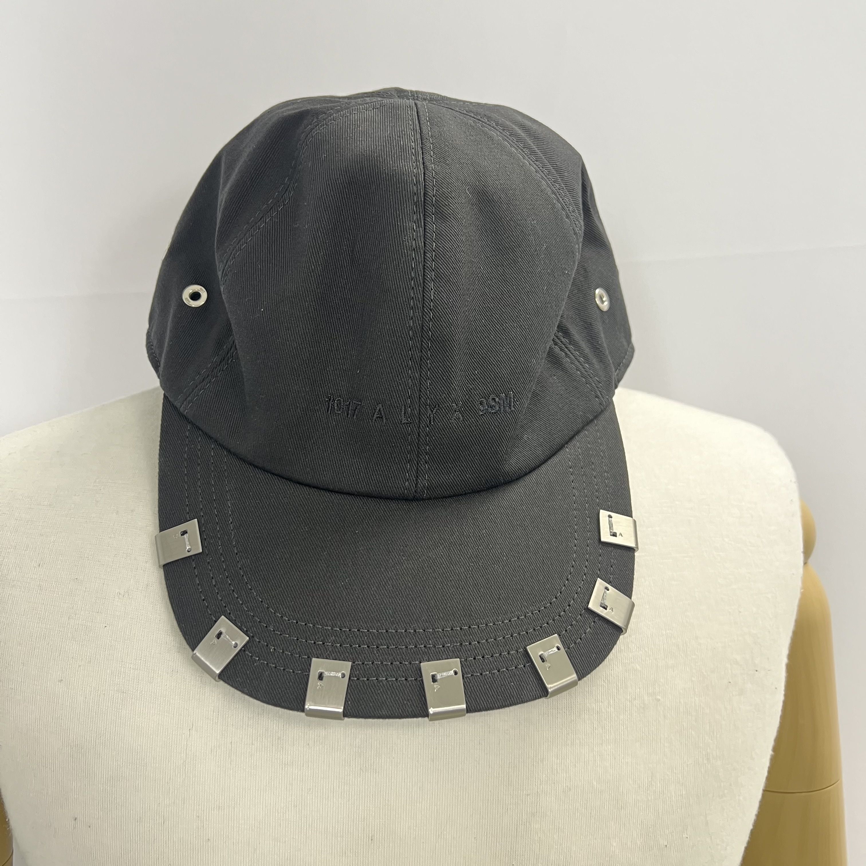 ☆関税込☆1017 ALYX 9SM☆METALLIC INSERT BALL CAP☆ (ALYX/キャップ