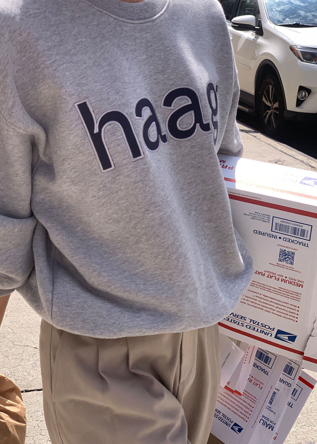 韓国 haag》a birthday sweatshirt(grey) ヘイグ スウェット (haag