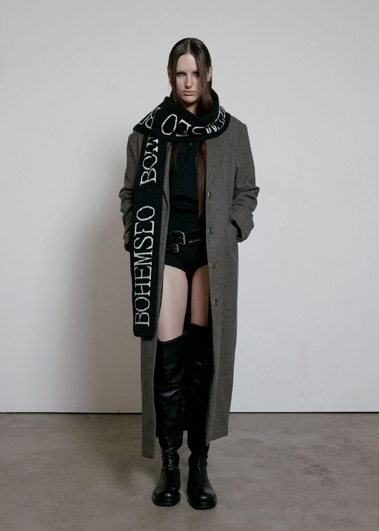 bohemian seoul》 JACQUARD KNIT MUFFLER BLACK&IVORY (BOHEMSEO