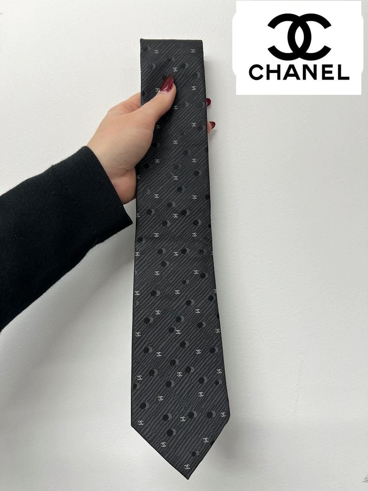 CHANEL】おしゃれなパパへのサプライズに◎シャネル ネクタイ (CHANEL