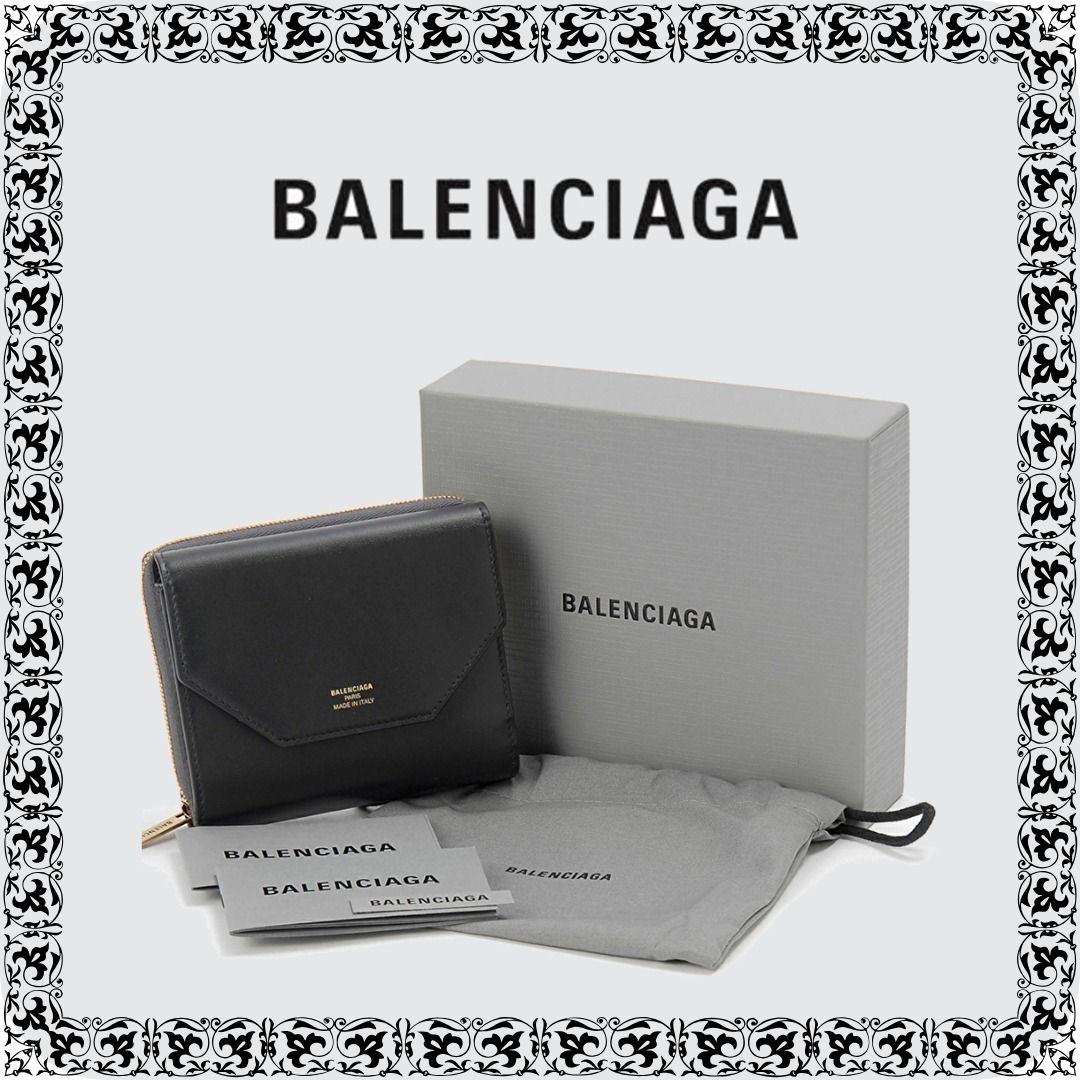 バレンシアガ Envelope フラップ コンパクトウォレット (BALENCIAGA