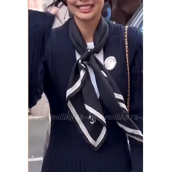 ジェニー愛用☆【CHANEL】 シャネル シルク スカーフ (CHANEL/スカーフ