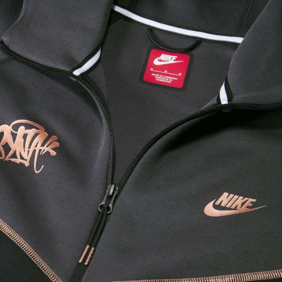 NIKE × Syna World☆シナワールド TECH TRACKSUIT Central Cee (Nike