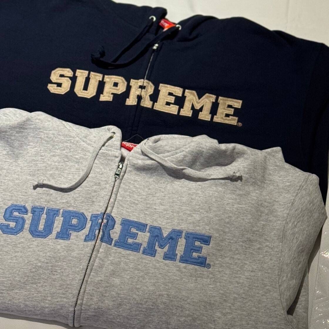 SUPREME】Collegiate Applique Zip Up Hoodie Ash Grey - 25FW
