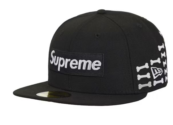 ☆25AW WEEK4☆Supreme Bones Box Logo New Era (Supreme/キャップ