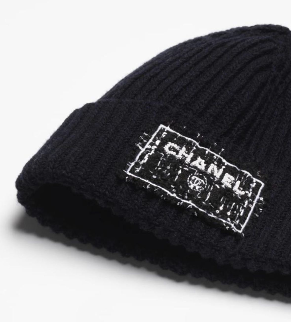 完売必至！ツイードロゴ♢】CHANEL *ニット帽 (CHANEL/ニットキャップ