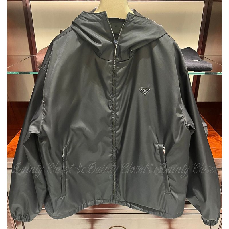 PRADA プラダ Re-Nylon ブルゾンジャケット フード ロゴ メンズ (PRADA