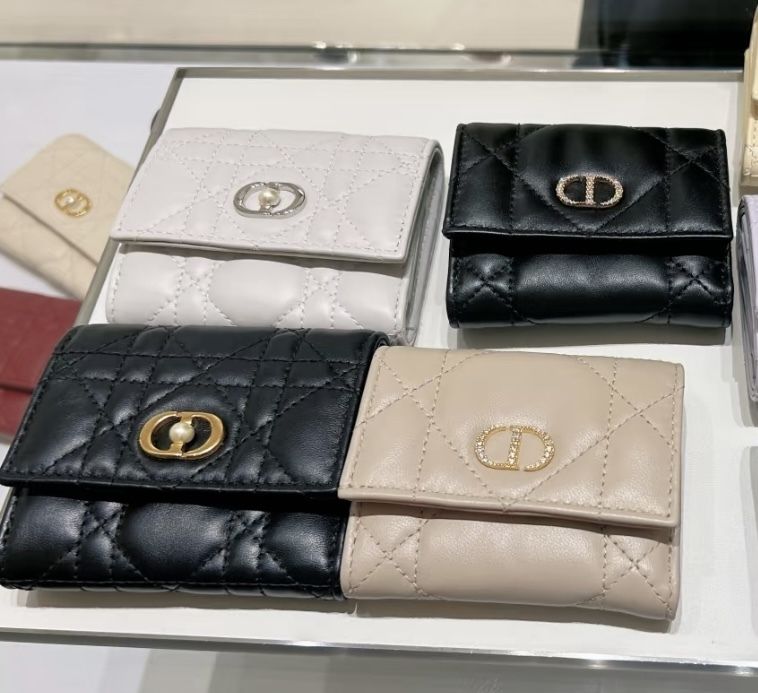 日本限定】Dior Caro Hibiscus クリスタル Lジップウォレット (Dior