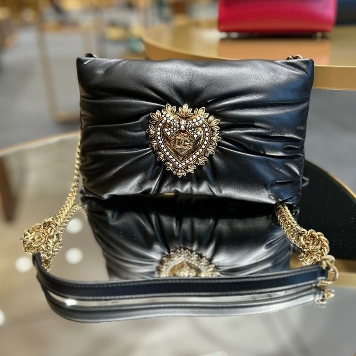 DOLCE&GABBANA ドルガバ DG ロゴ レザー ショルダーバッグ (Dolce