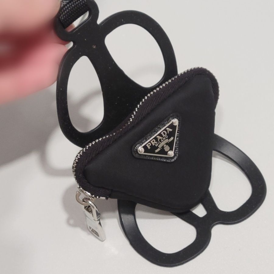 確保済・即発】プラダ☆ミニポーチ付 スマホホルダー☆1ZT054 (PRADA