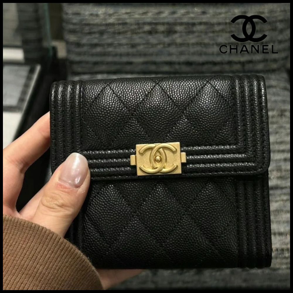 上品♡【CHANEL】BOY CHANEL スモールフラップ ウォレット (CHANEL