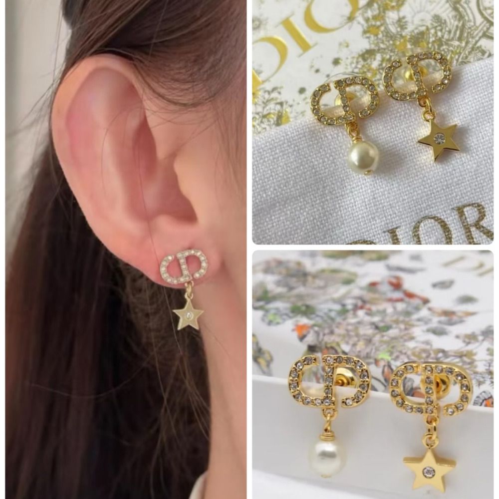 すぐ届く【Dior】Petit CD Lucky Charms ピアス (Dior/ピアス