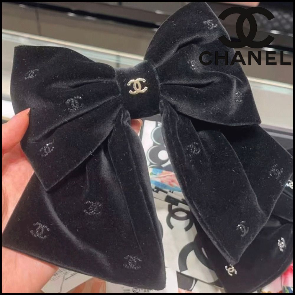 リボンで大人可愛い♡】CHANEL ベロア バレッタ (CHANEL/ヘア