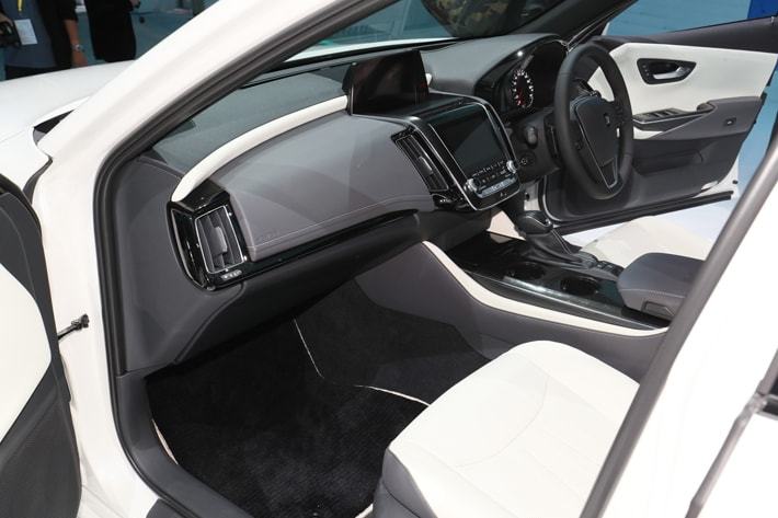 クラウン史上もっともスポーティ！今夏発売のトヨタ 新型クラウン（15