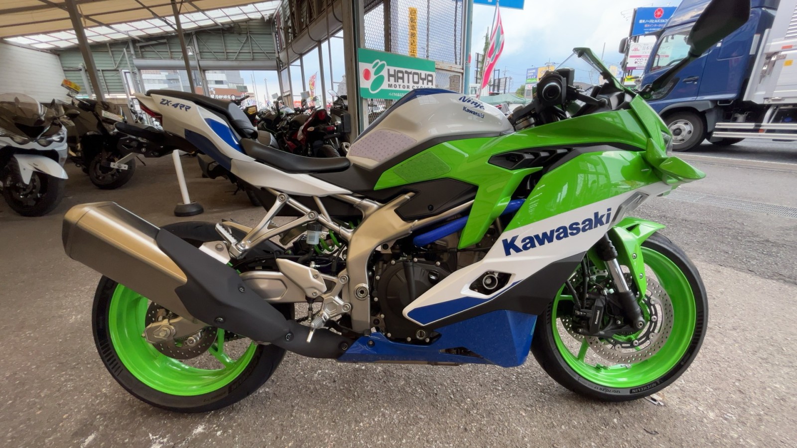 咲く M4 Exhaust Ninja ZX-4R/SE/RR 2023-2026 フルエキ X-96 カーボン