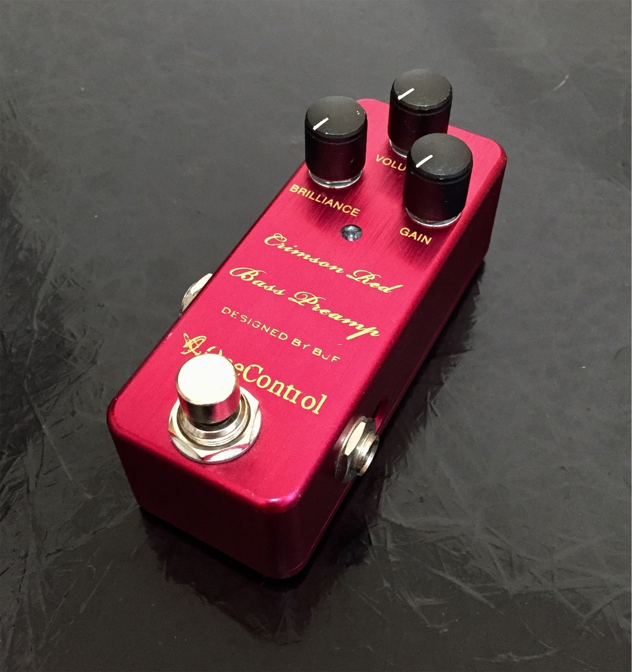 レビュー】One Control Crimson Red Bass Preamp - あさぎベーススタジオ