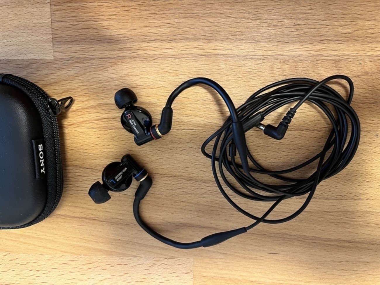 イヤーモニター SONY MDR EX800ST レビュー 〜 やっぱSONYはすごい