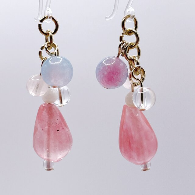 チェリークォーツ＆キャンディジェイドの天然石ピアス（イヤリング