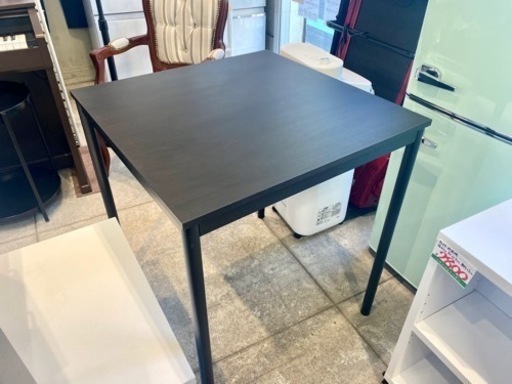 IKEA イケア SANDSBERG サンドスベリ ダイニングテーブル ブラック