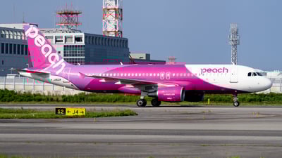 JA821P | Airbus A320-214 | Peach | FJL767400 | JetPhotos