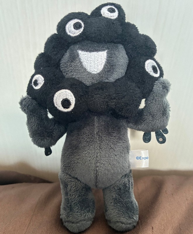 1分で解説＞大阪万博「ミャクミャク」人気 レアな「黒」に熱視線