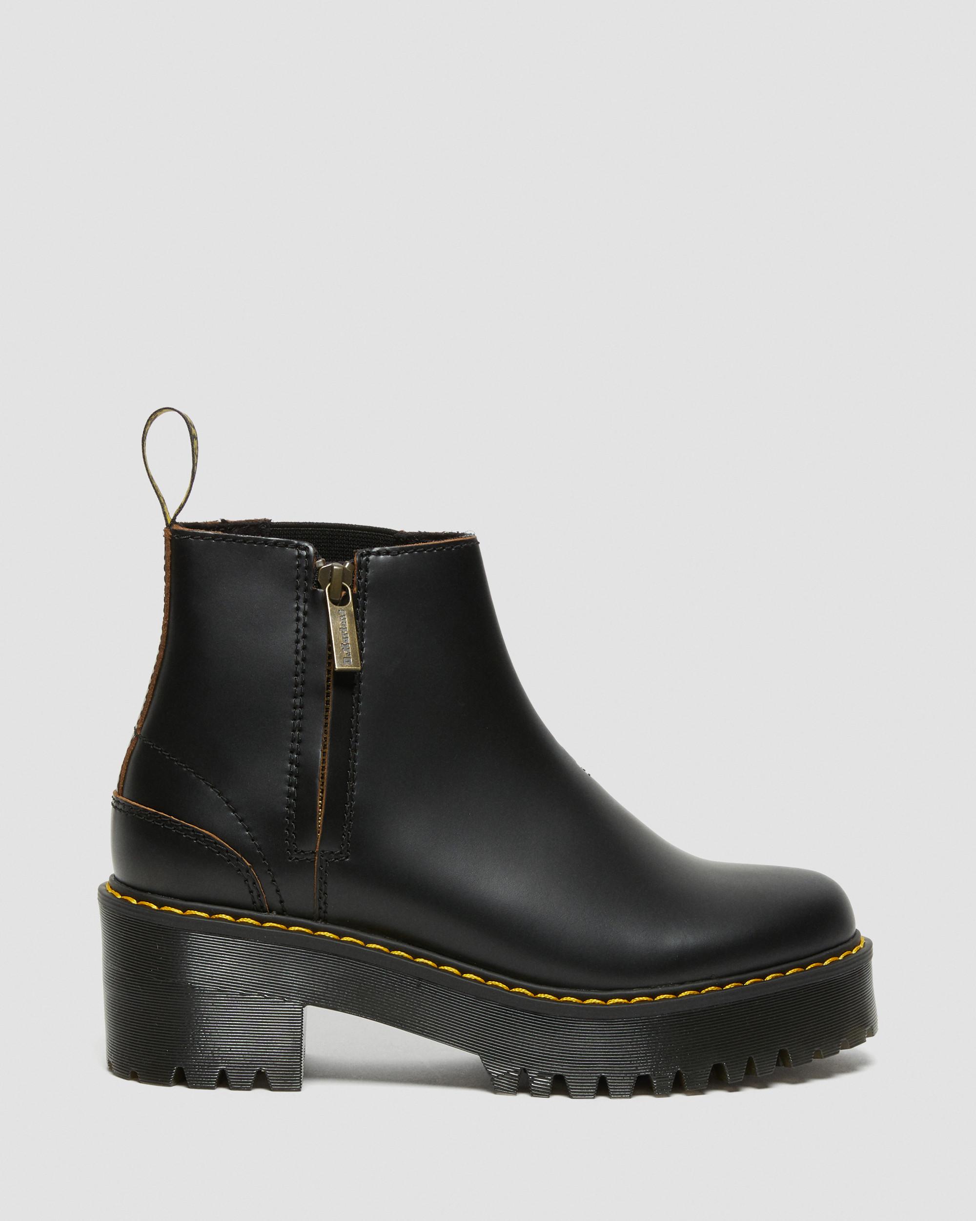 Rometty II Vintage Smooth Leather Chelsea Boots in Black | Dr. Martens