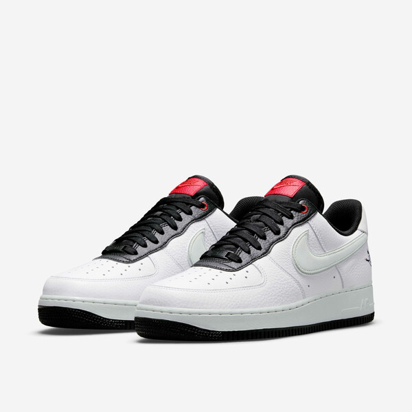 Nike Air Force 1 07 LX 