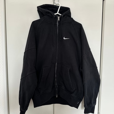 Supreme Shop Small Box Hooded Sweatshirt Tokyo 