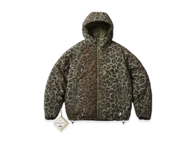 PALACE Arc Shell Hooded Jacket 