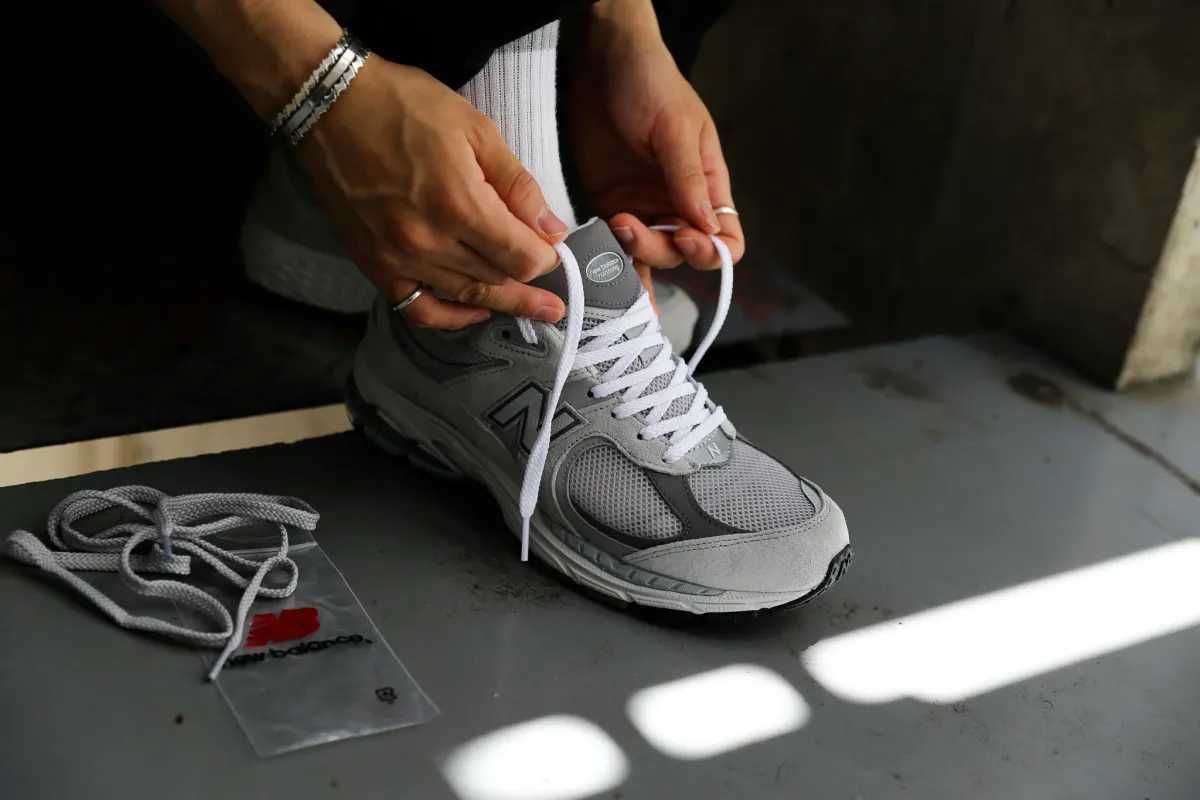ニューバランス2002Rの人気モデル、カラーとは。やっぱりグレーが一番