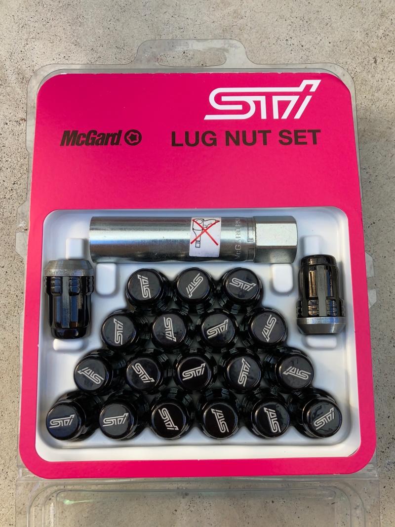 STI ホイールナットセット(ブラック) のパーツレビュー | エクシーガ