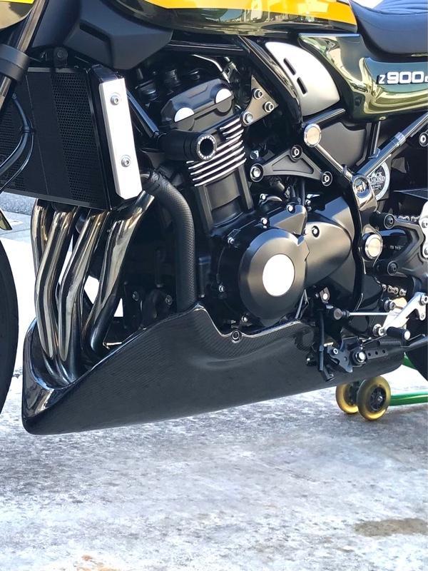A-TECH（バイク） アンダーカウルSPL 綾織ドライカーボン のパーツ