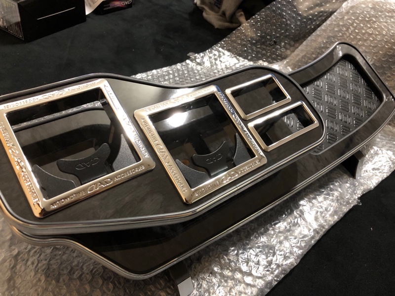 D.A.D フロントテーブル取付（トヨタ ヴェルファイア・30系）by