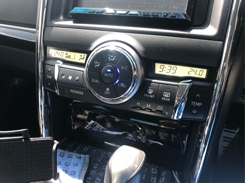 エアコン液晶反転（トヨタ マークX・130系）by ぶんぶんX - みんカラ