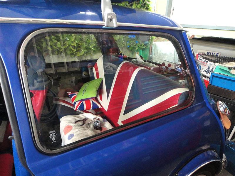 クォーターウインドウの電動開閉式計画 その⑭ ウインドウ開閉モーター