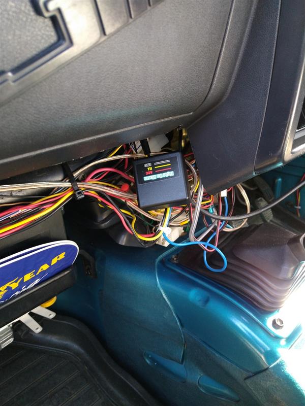 ジムニーJA11 ライト消し忘れアラーム取り付け（スズキ ジムニー・JA11