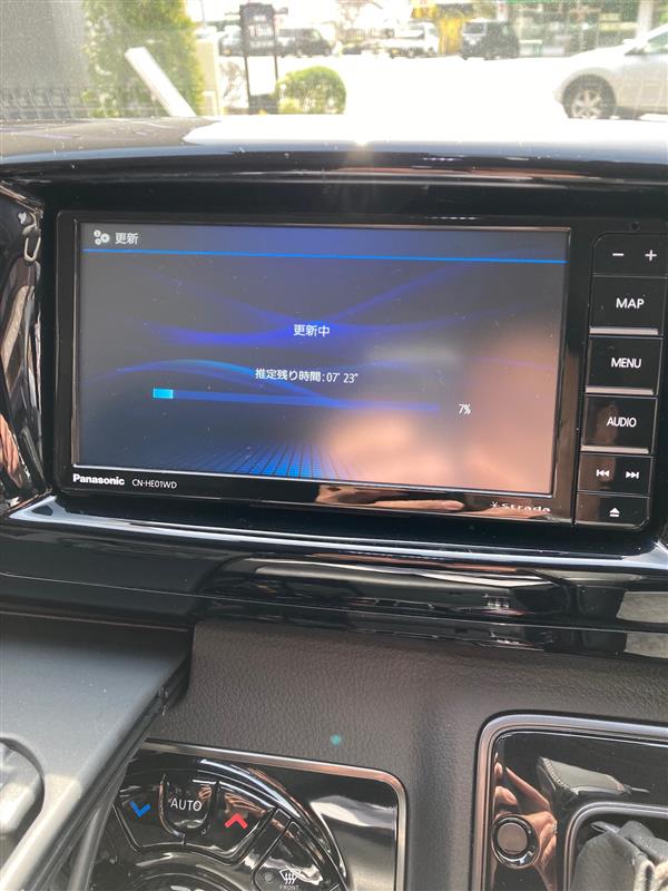 パナソニックCN-HE01WDブラックアウト（日産 NV350キャラバン・E26）by