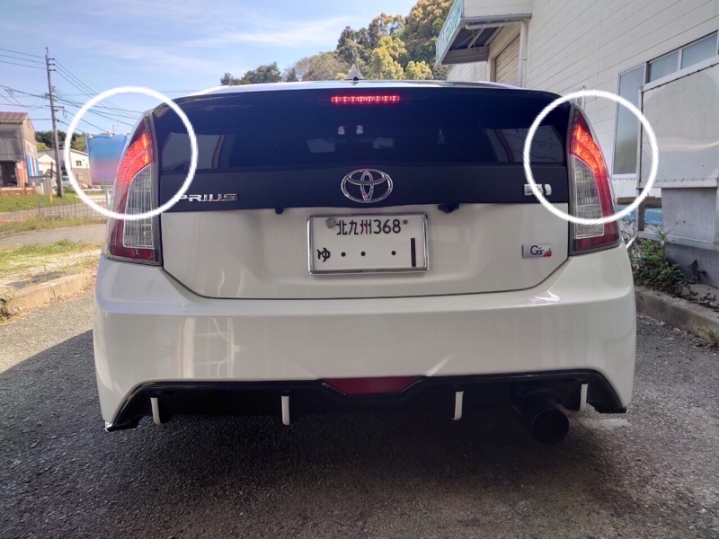 テールランプ全灯化😎✨（トヨタ プリウス G's・30系）by 港塾 - みんカラ